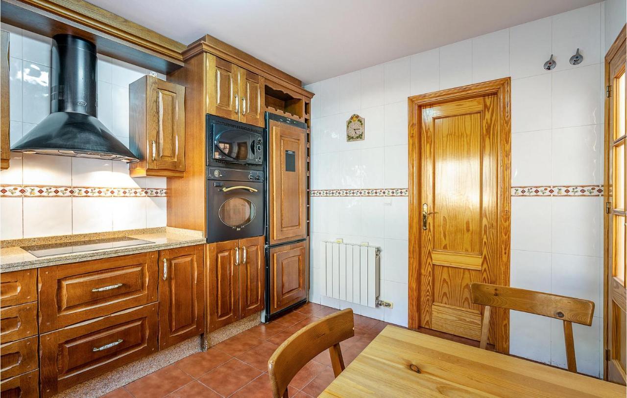 3 Bedroom Stunning Home In Cenes De La Vega Zewnętrze zdjęcie